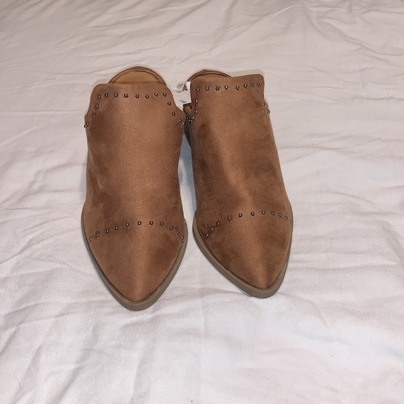Brown suede studded open back boots - Picture 1 of 6